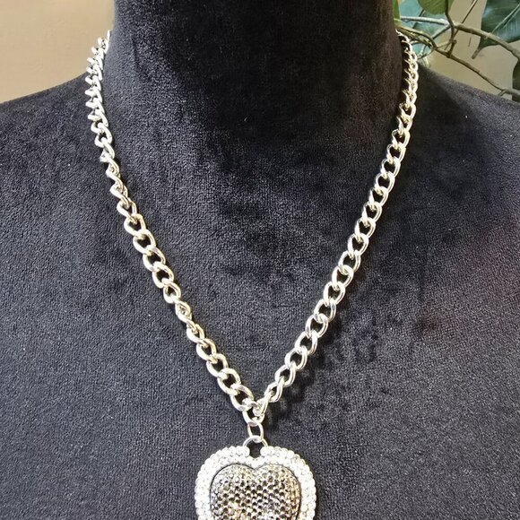 Vintage Silver 111 Single Cut Diamond Heart Pendant with Heavy Chain - Picture 3 of 7